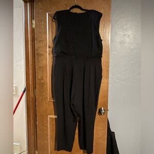 Women’s Sleeveless Women’s Jumpsuit